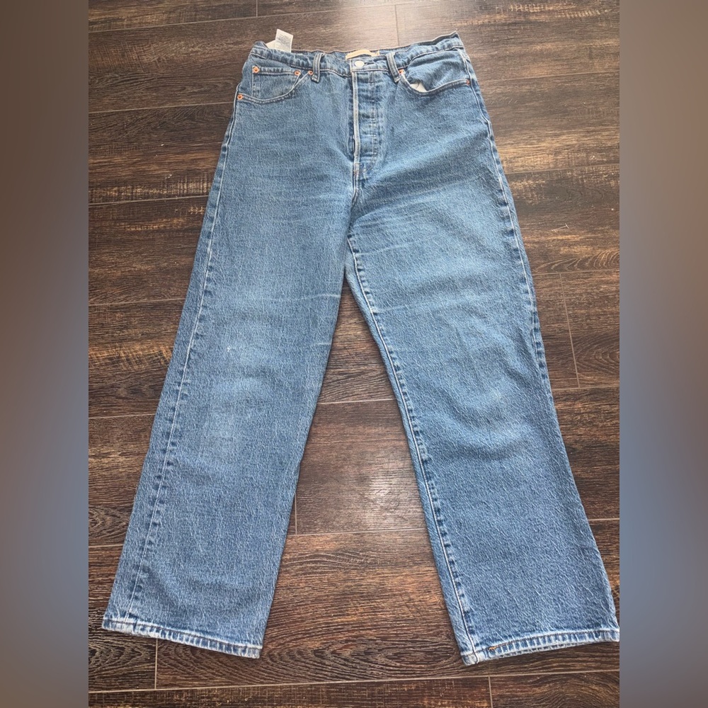 Levi's Women's Ribcage Straight Ankle Jeans